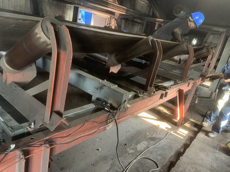 三套矿用防爆电子皮带秤安装调试完毕,不同结构却发挥着相同的大功能!